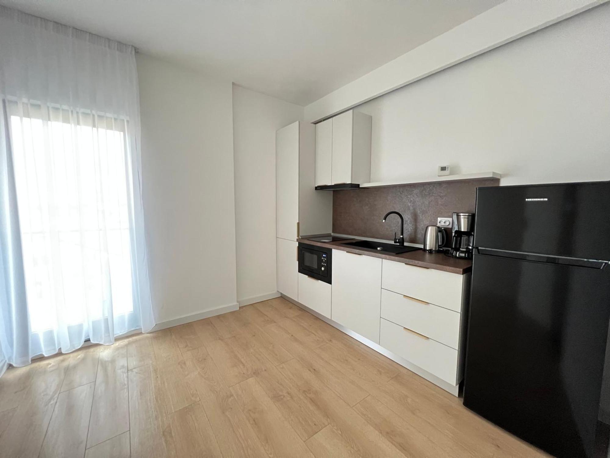 Exit Aparthotel Floreşti Zewnętrze zdjęcie